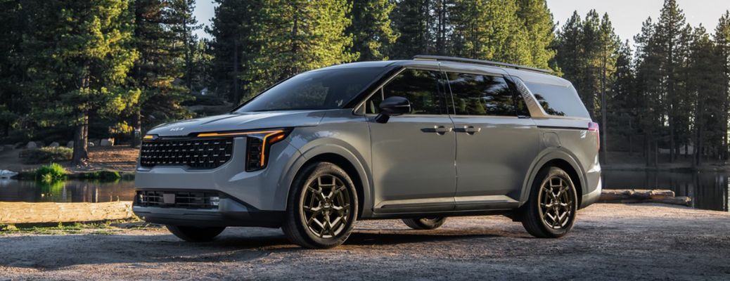 2025 Kia Carnival 3-Row MPV