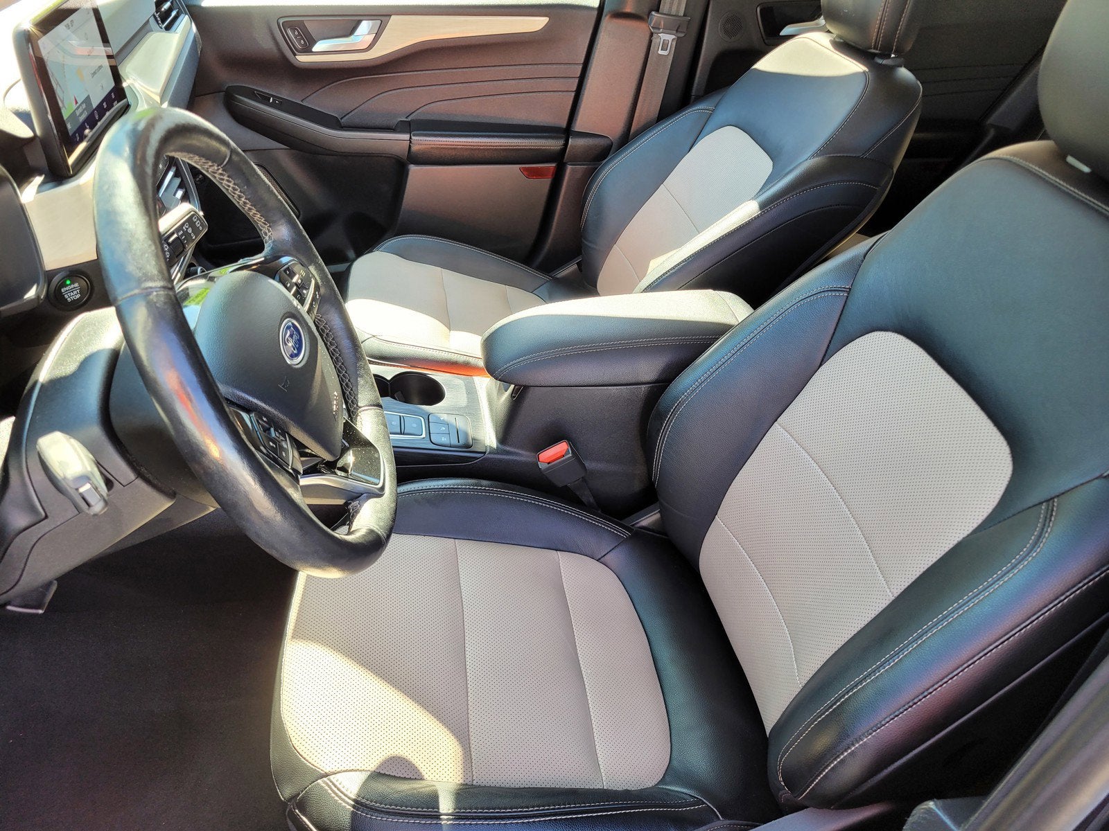 2021 Ford Escape Titanium Hybrid