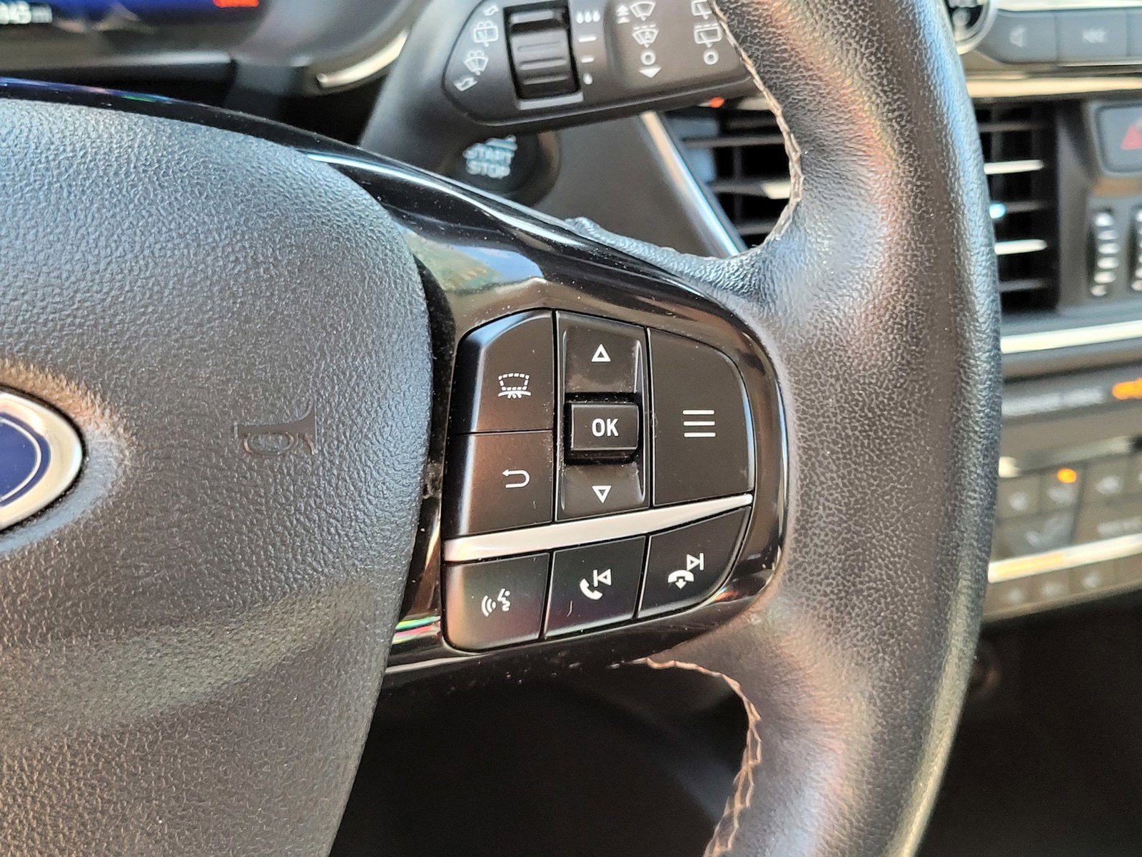 2021 Ford Escape Titanium Hybrid