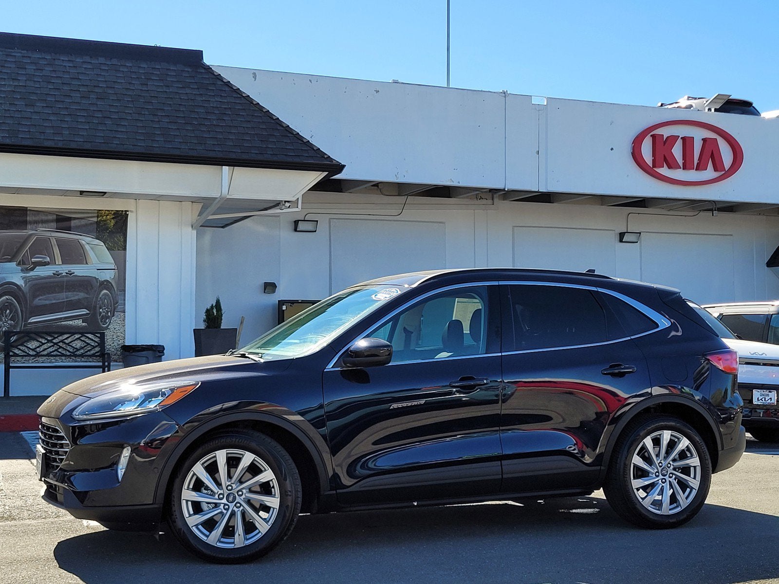 2021 Ford Escape Titanium Hybrid