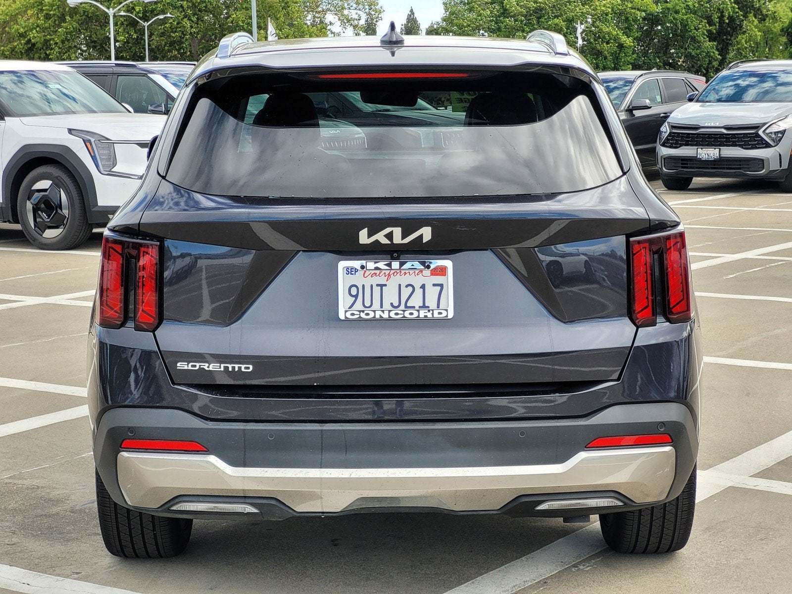 2025 Kia Sorento EX