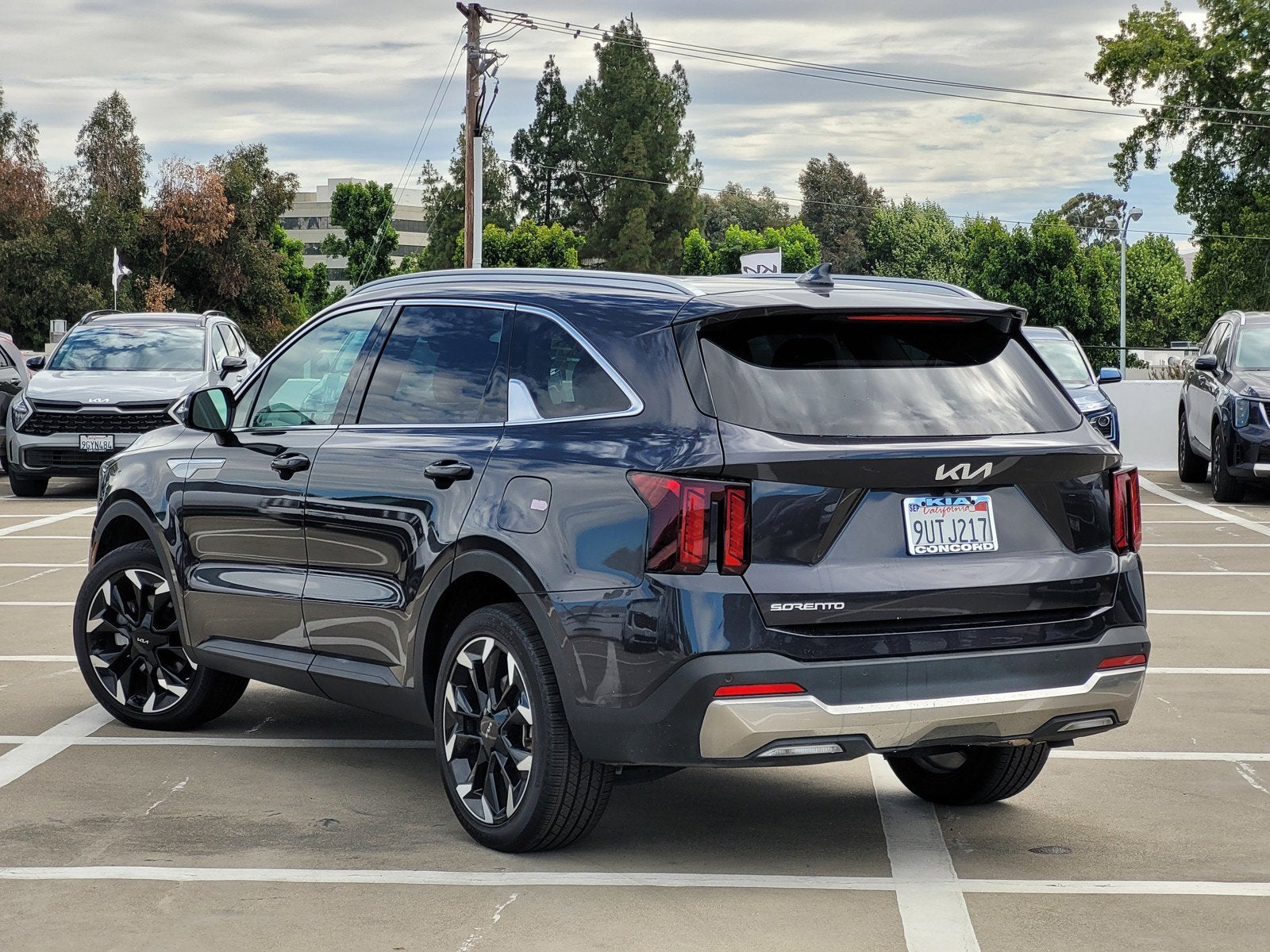 2025 Kia Sorento EX