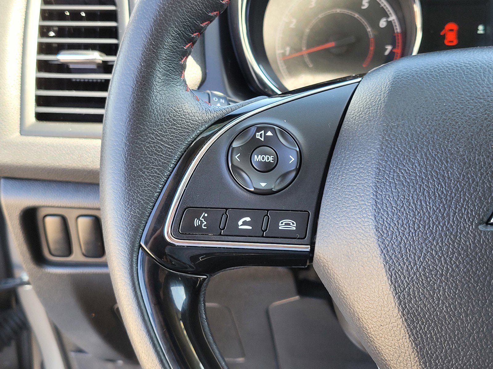 2019 Mitsubishi Outlander Sport Base