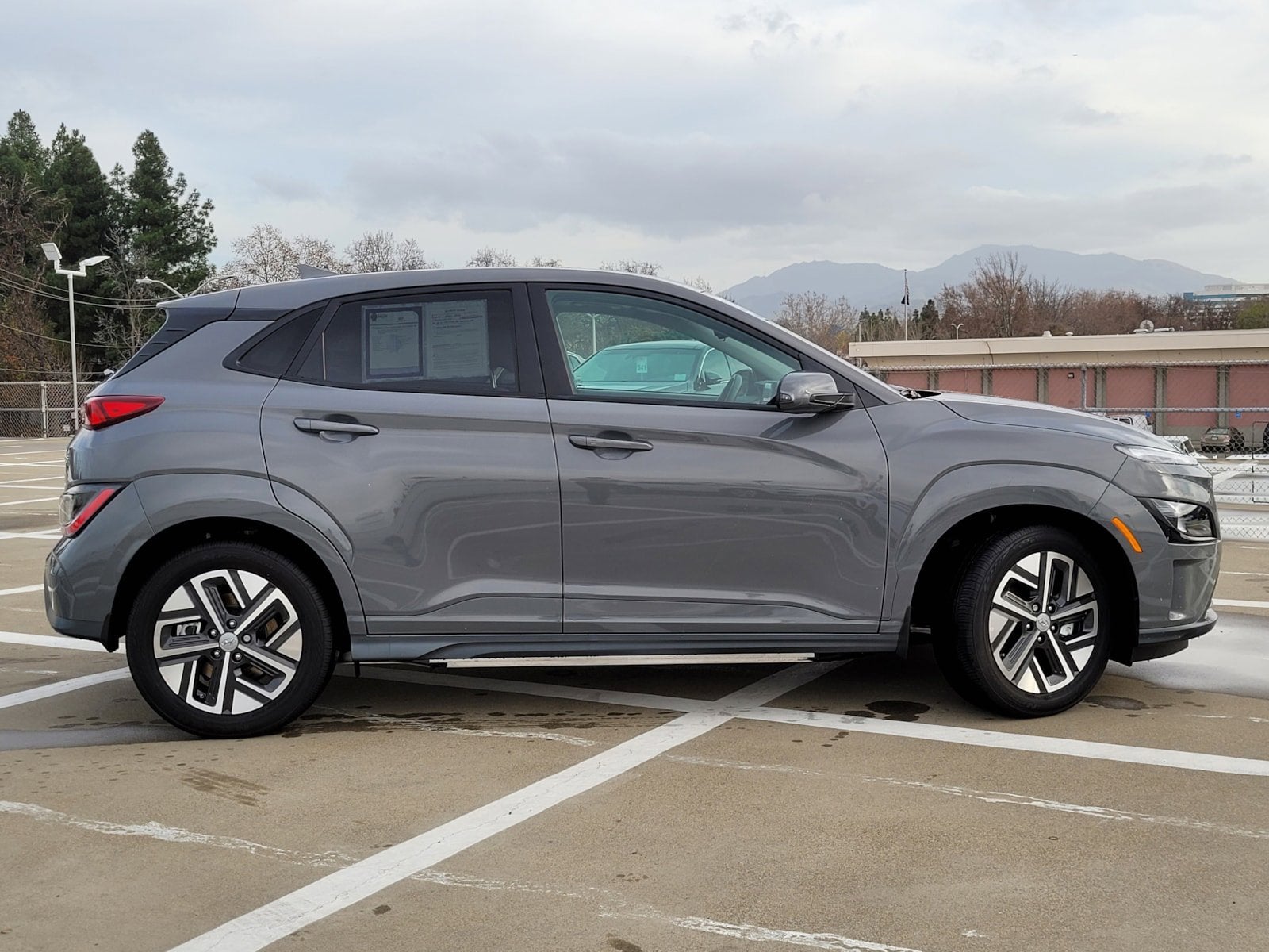 2022 Hyundai Kona Electric SEL