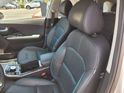 2022 Kia Niro EV EX Premium