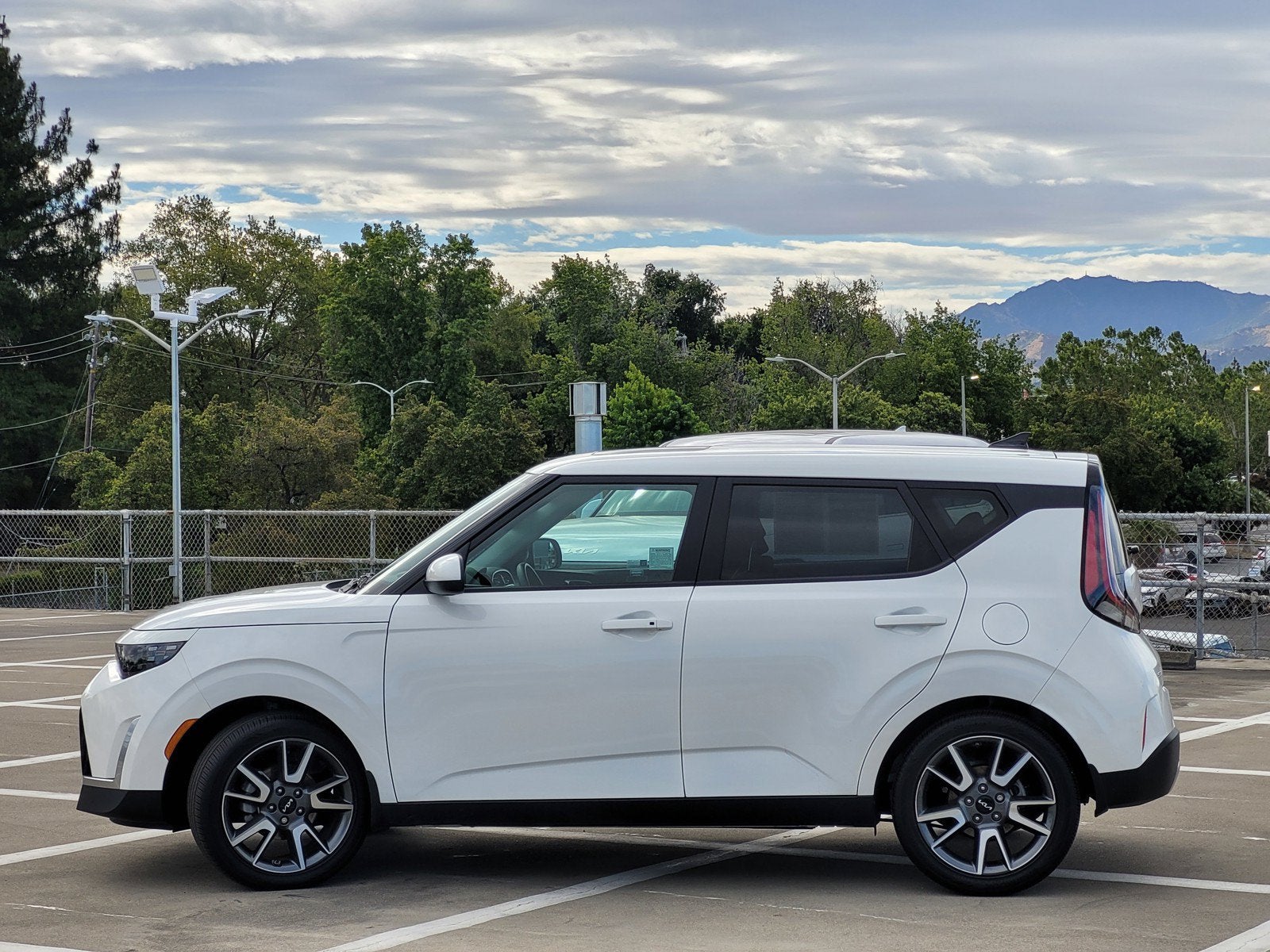 2024 Kia Soul EX