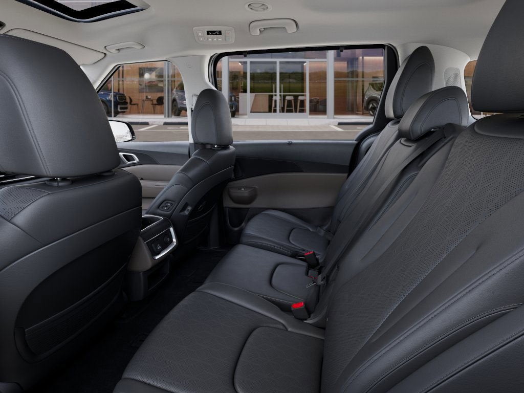 2026 Kia Carnival Hybrid Base