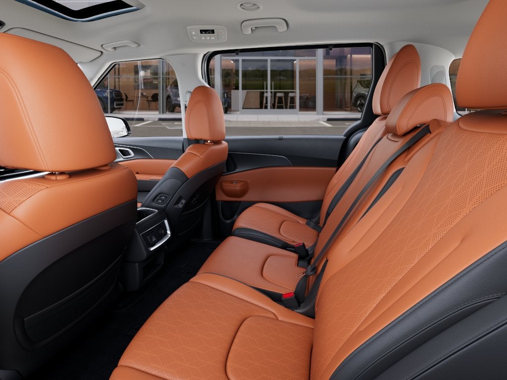 2027 Kia Carnival Hybrid Base