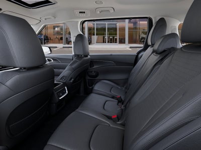 2026 Kia Carnival Hybrid Base