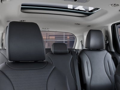 2027 Kia Carnival Hybrid Base
