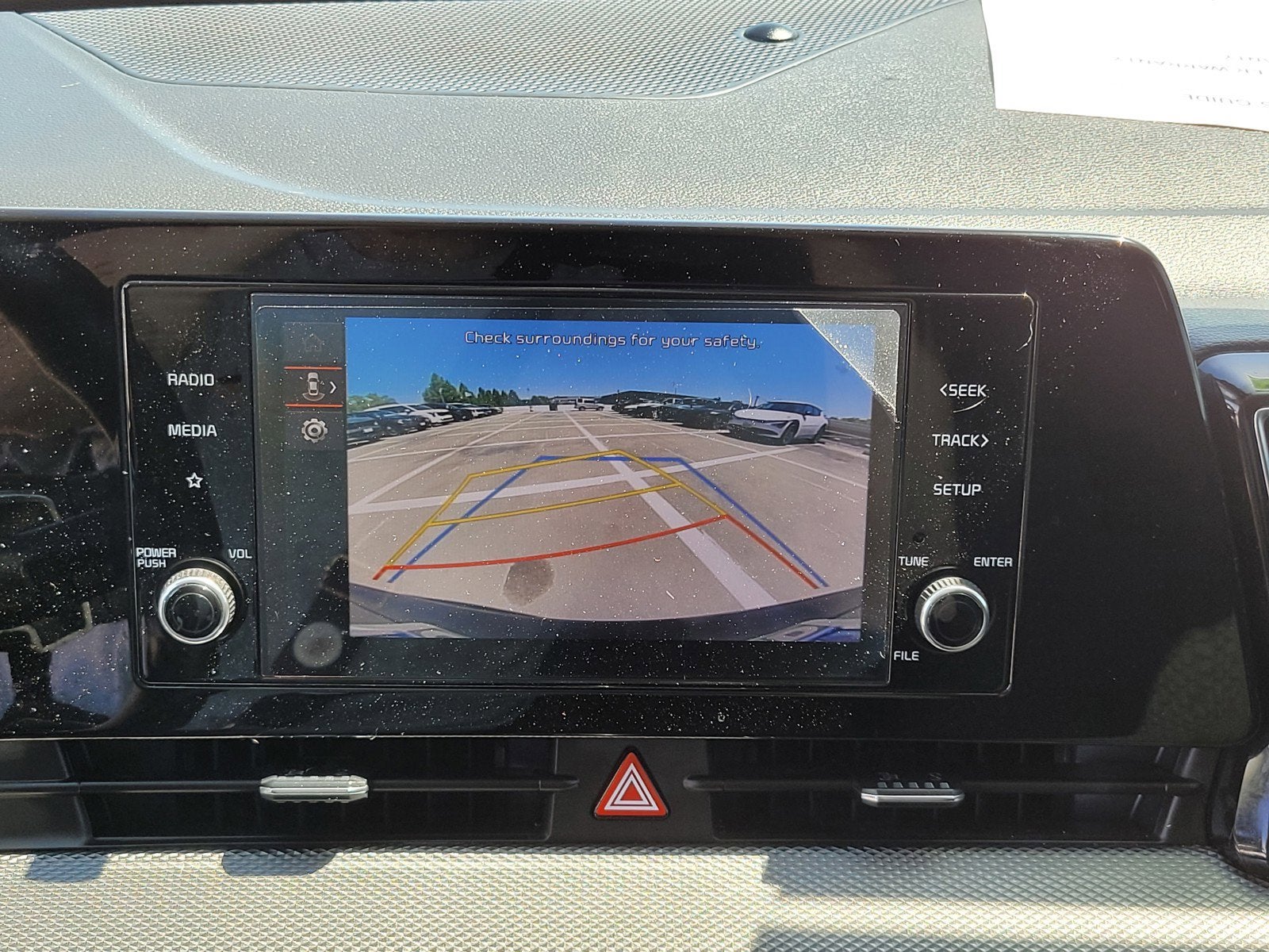 2023 Kia Sportage Hybrid LX