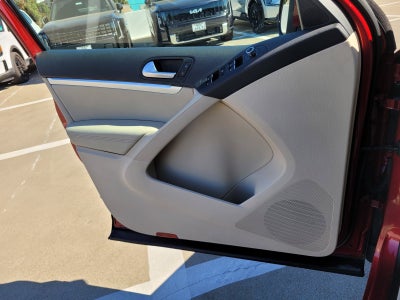 2012 Volkswagen Tiguan Base